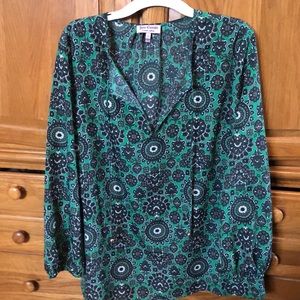 Juicy couture size 6 blouse